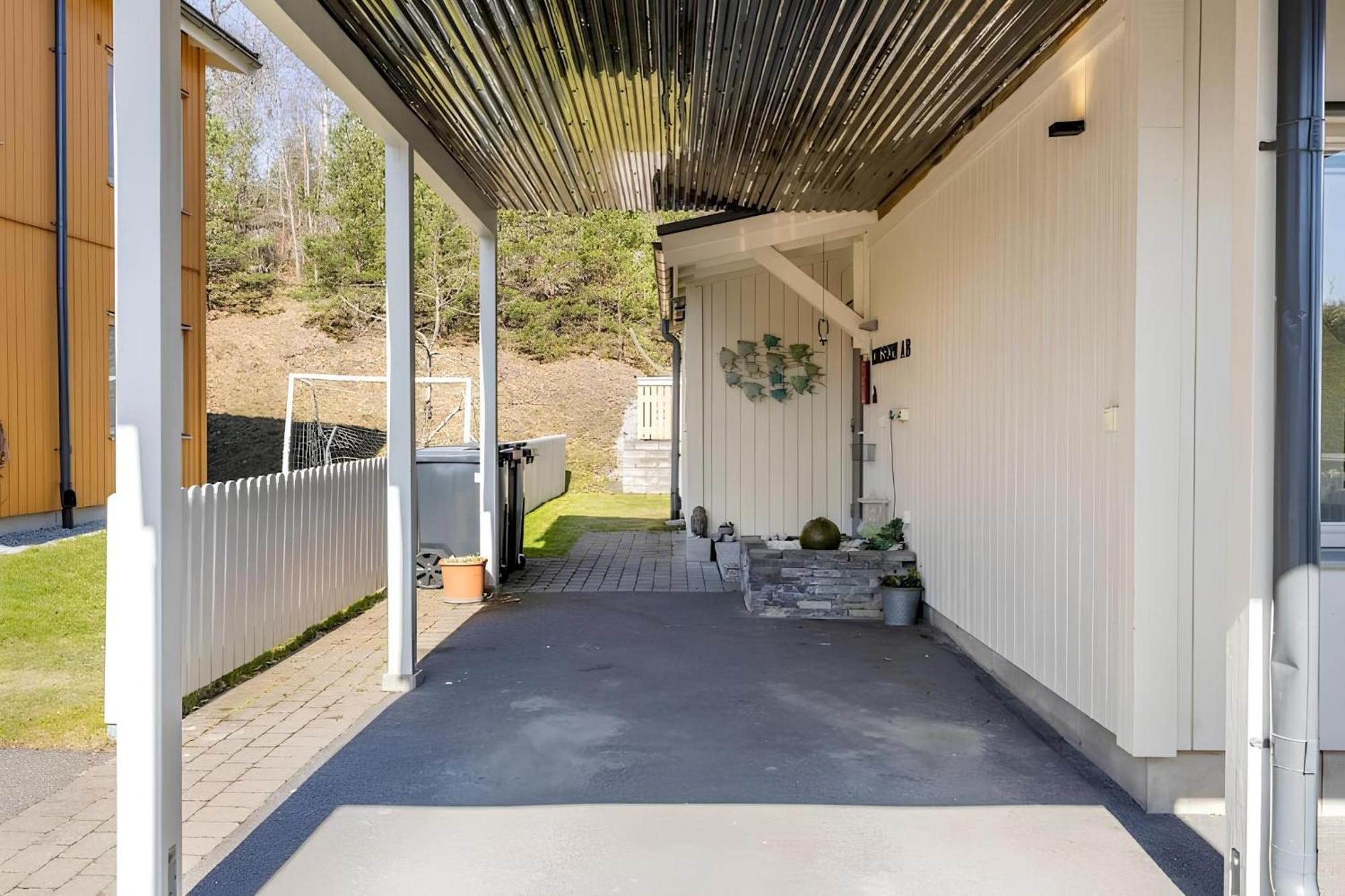 Nordic Lights Villa Sigtuna Exterior photo